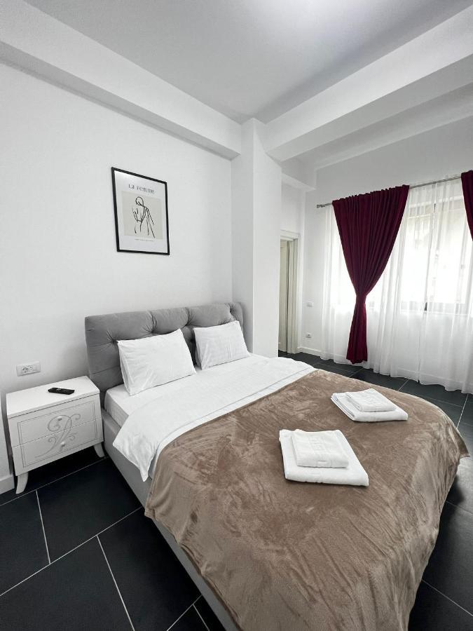 Luxury Cozy Apartments - City Center Suceava Exterior photo