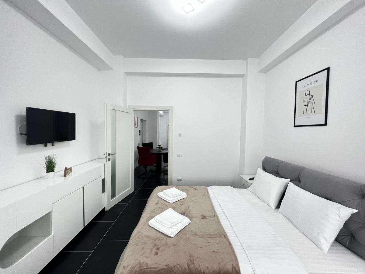 Luxury Cozy Apartments - City Center Suceava Exterior photo